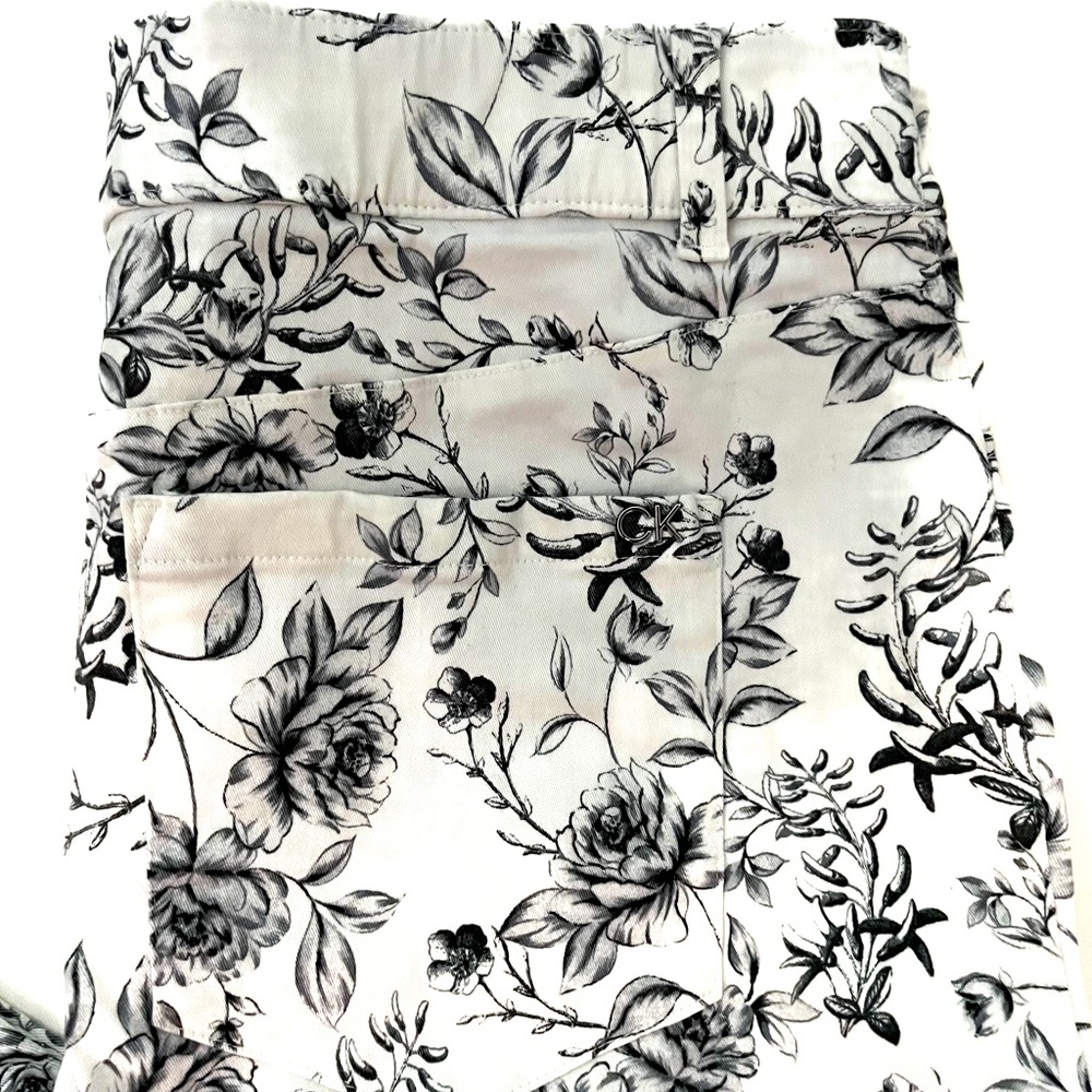 Calvin Klein White Jeans With Black Rose Floral Patern